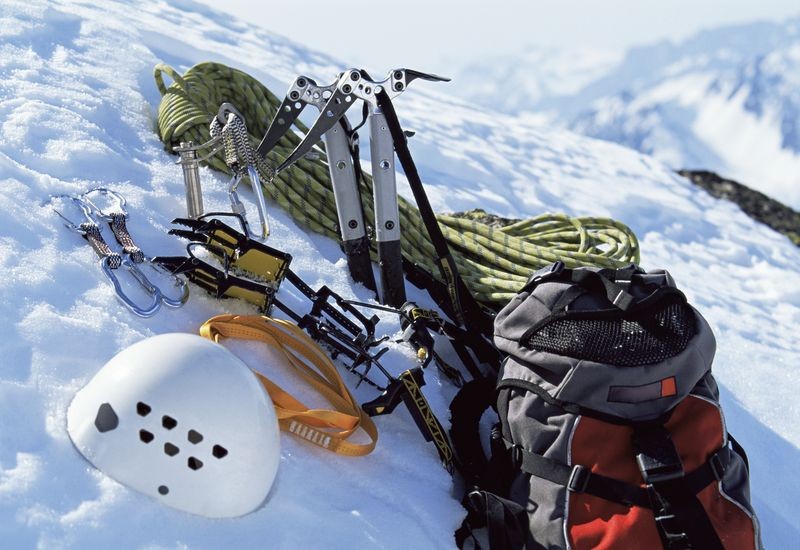 Необходимое снаряжение для альпинистов